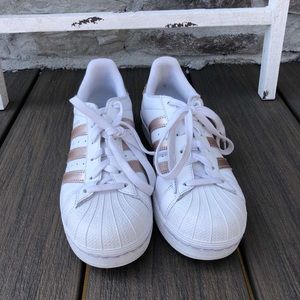 Adidas Originals Superstar Women’s- Rose Gold